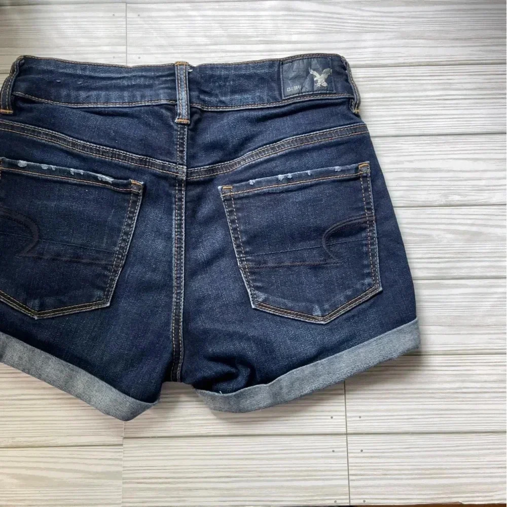 American eagle high rise shortie dark wash shorts women's size 2‎
